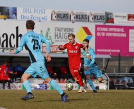 Sascha Marquet im Spiel des TSV Steinbach Haiger gegen die SC Freiburg U23