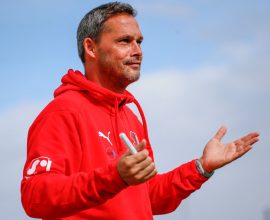 Frank Döpper Co-Trainer TSV Steinbach Haiger gegen die FK Pirmasens