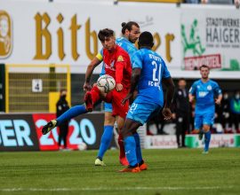 Enis Bytyqi vom TSV Steinbach Haiger trifft gegen den FC Astoria Walldorf